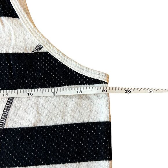 Converse 2 piece navy and white tank top and Mini Skirt XL - Picture 9 of 13